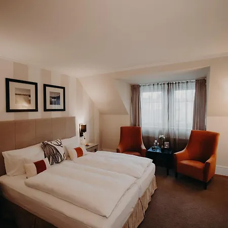 Отель Strandhotel Ostseeblick