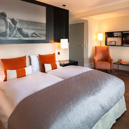 Strandhotel Ostseeblick Отель