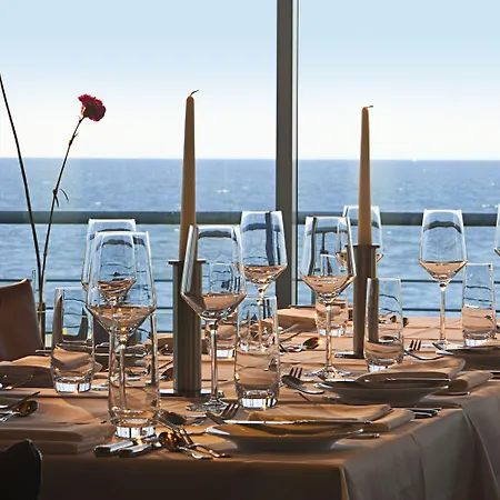 Strandhotel Ostseeblick 4*