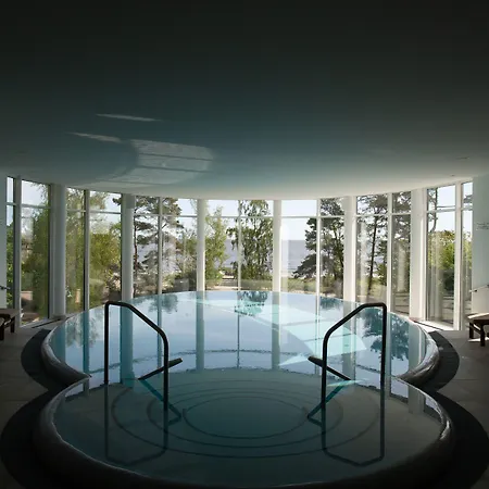 Strandhotel Ostseeblick Отель 4*