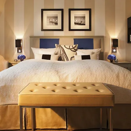 Strandhotel Ostseeblick Отель 4*