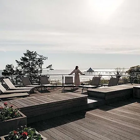 Strandhotel Ostseeblick 4*
