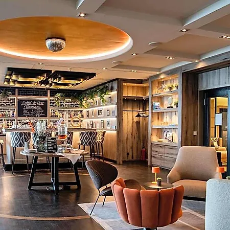 Strandhotel Ostseeblick فندق 4*