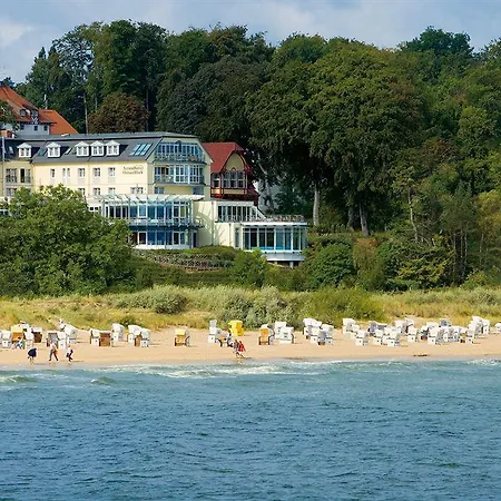 Strandhotel Ostseeblick 4* هيرينجسدورف