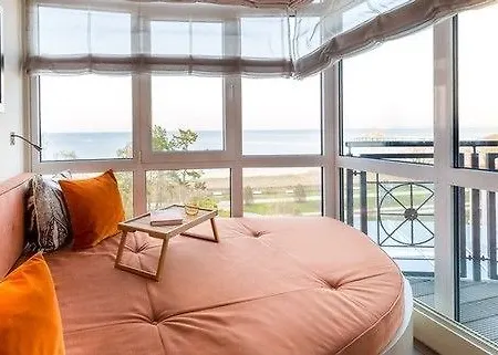 Strandhotel Ostseeblick فندق 4*
