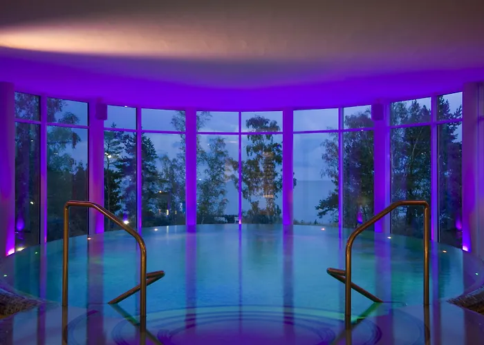 Strandhotel Ostseeblick Hotel